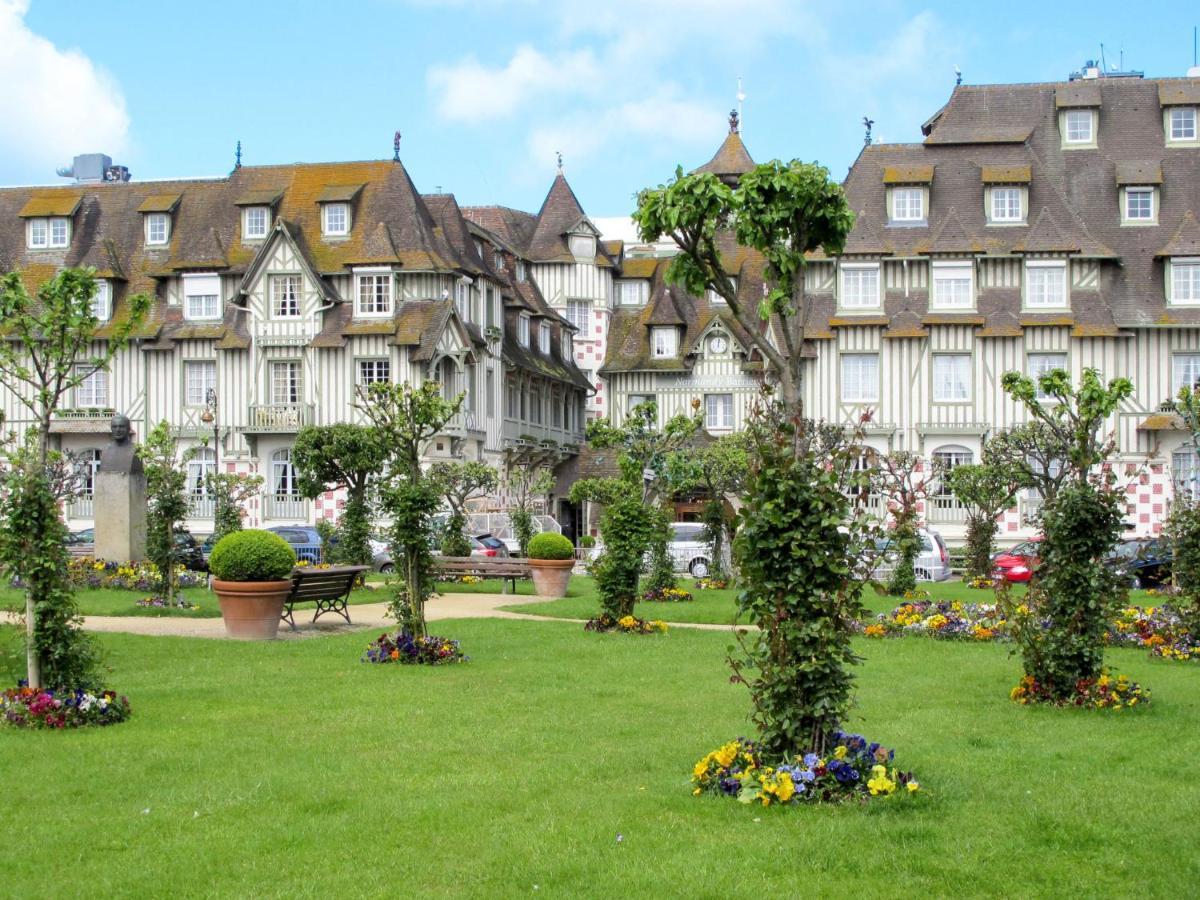 Apartment Clos Savignac Trouville-sur-Mer Exterior foto